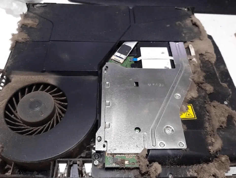 Limpeza e Higienização do PS4
